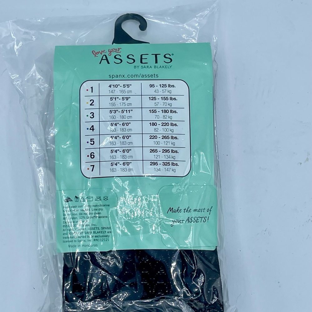 New Loving By Assets by Sara Beckley Shaping BlackTights Size 4 (180-220) - Picture 5 of 8